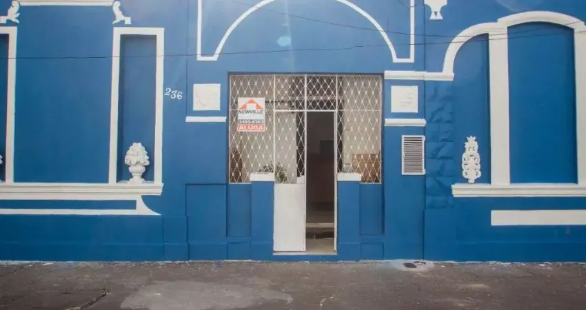 Casa comercial para alugar no Paissandu perto da Agamenon Magalhães