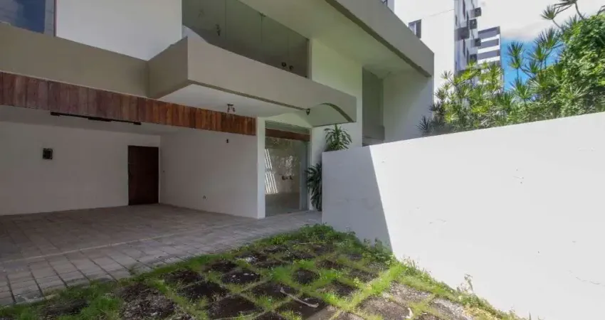 Casa 4 quartos para vender no Bairro do Monteiro em Recife