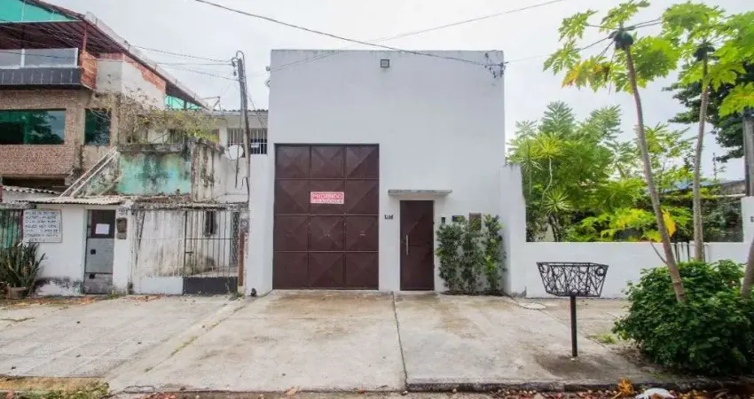 Barracão / Galpão / Depósito à venda na Rua Camboim, 617, Boa Viagem, Recife