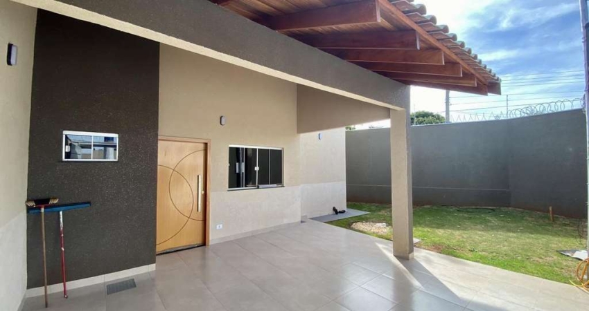 Casa para Venda em Campo Grande, Jardim Jacy, 3 dormitórios, 1 suíte, 2 banheiros, 2 vagas