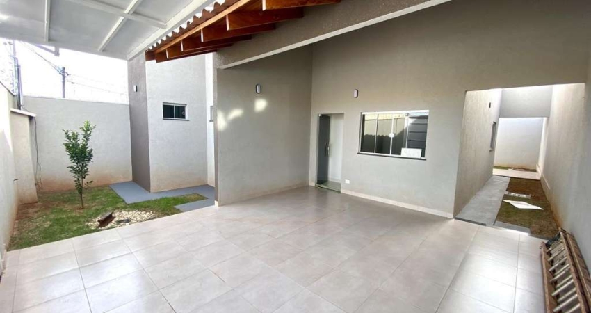 Casa para Venda em Campo Grande, Jardim Jacy, 3 dormitórios, 1 suíte, 2 banheiros, 2 vagas