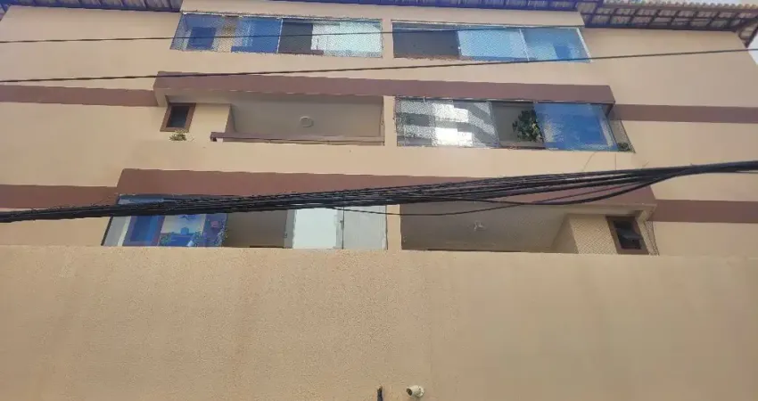 Apartamento com 3 quartos para alugar na Rua General Bráulio Guimarães, 71, Armação, Salvador