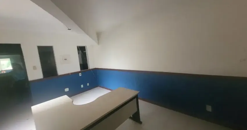 Conjunto de salas comerciais no Rio Vermelho