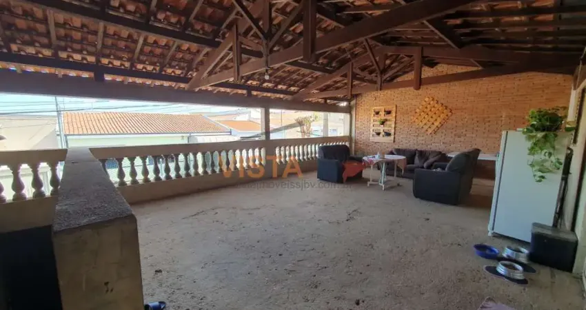 Casa  Vila Valentin com 2 quartos - São João da Boa Vista