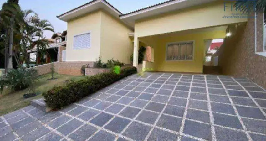 Casa com 3 dormitórios à venda, 270 m² por R$ 1.590.000,00 - Condomínio Villagio Capriccio - Louveira/SP