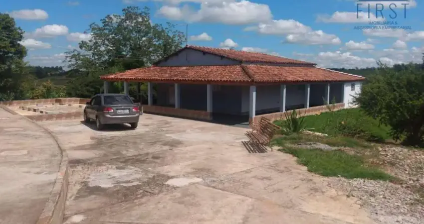 Chácara com 3 dormitórios à venda, 2100 m² por R$ 698.000,00 - Vivenda - Jundiaí/SP