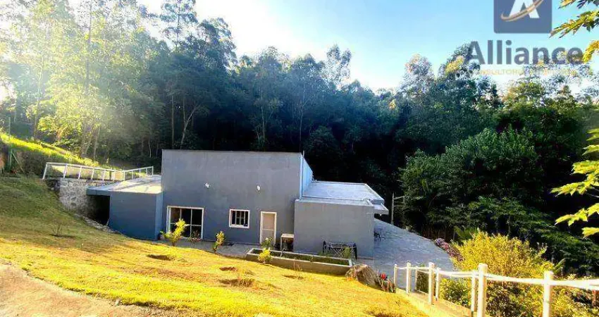Casa com 3 dormitórios à venda, 201 m² por R$ 1.600.000,00 - Caixa D´água - Vinhedo/SP