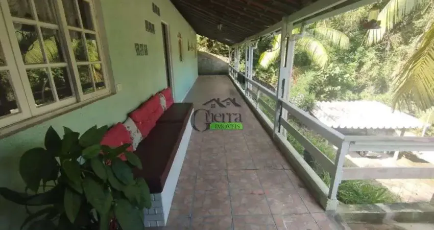 Casa em condomínio