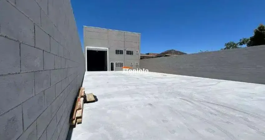 Barracão / Galpão / Depósito para alugar na Rua das Carmelitas, 4866, Boqueirão, Curitiba