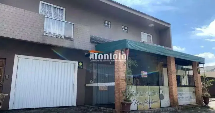 Casa comercial à venda na Rua Capitão Tobias Pereira da Cruz, 1897, Carioca, São José dos Pinhais