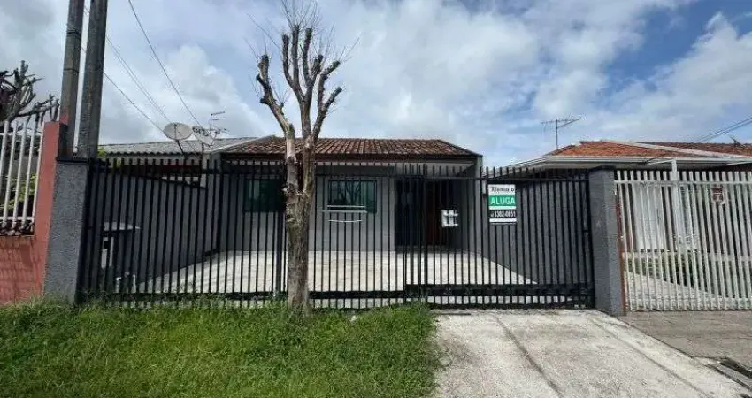 Casa com 3 quartos para alugar na Rua Eufrásio Luiz Polakowski, 90, Aviação, São José dos Pinhais