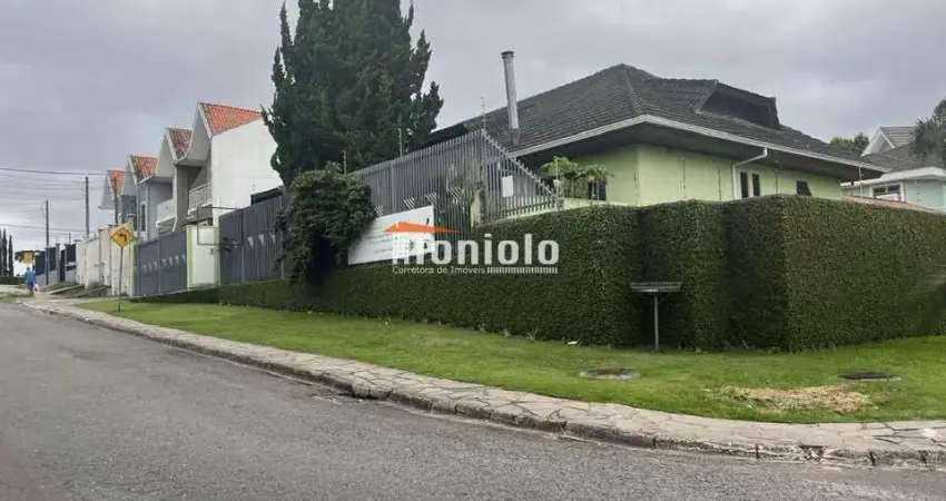Casa com 4 quartos à venda na Rua Guilherme Nievola, Xaxim, Curitiba