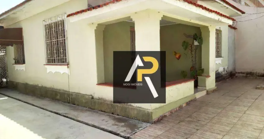 Casa térrea 206 m² com 3 quartos, edícula e amplo terreno a venda no Mogilar - Mogi das Cruzes/SP