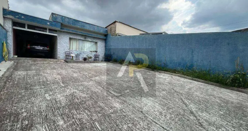 Casa com 3 dormitórios, 131 m² - venda por R$ 800.000,00 ou aluguel por R$ 6.220,00/mês - Vila Oliveira - Mogi das Cruzes/SP