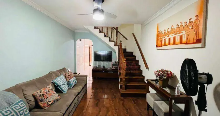 Sobrado Impecável - 80m²/ Planejados / 2 dorm. / Sacada / 1 vaga