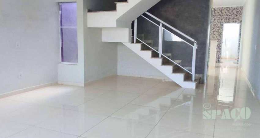Sobrado com 2 dormitórios à venda, 100 m² por R$ 320.000,00 - Portal dos Eucaliptos - Pindamonhangaba/SP
