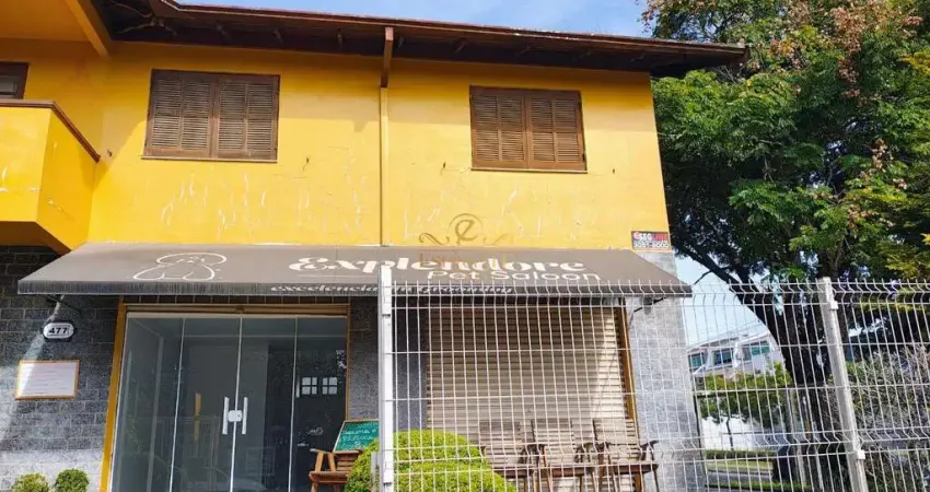 Ponto comercial para alugar na Rua Antônio Escorsin, São Braz, Curitiba