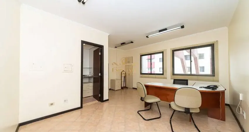 Sala comercial para alugar na Rua João Negrão, Centro, Curitiba