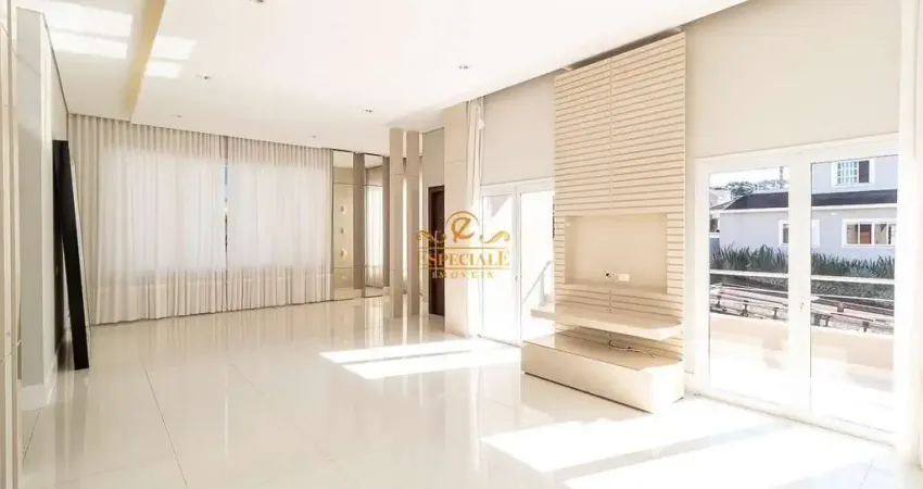 Casa em condomínio fechado com 4 quartos para alugar na Rua Ari José Valle, São João, Curitiba