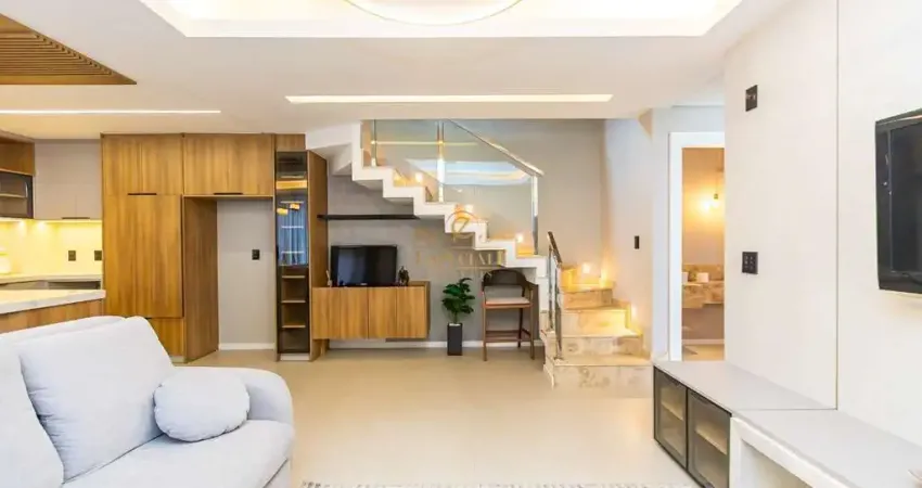 Casa em condomínio fechado com 3 quartos para alugar em Santa Felicidade, Curitiba