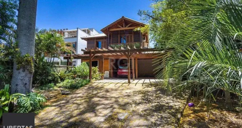 Casa com 5 quartos à venda na Rua Cassino, 56, Ipanema, Porto Alegre