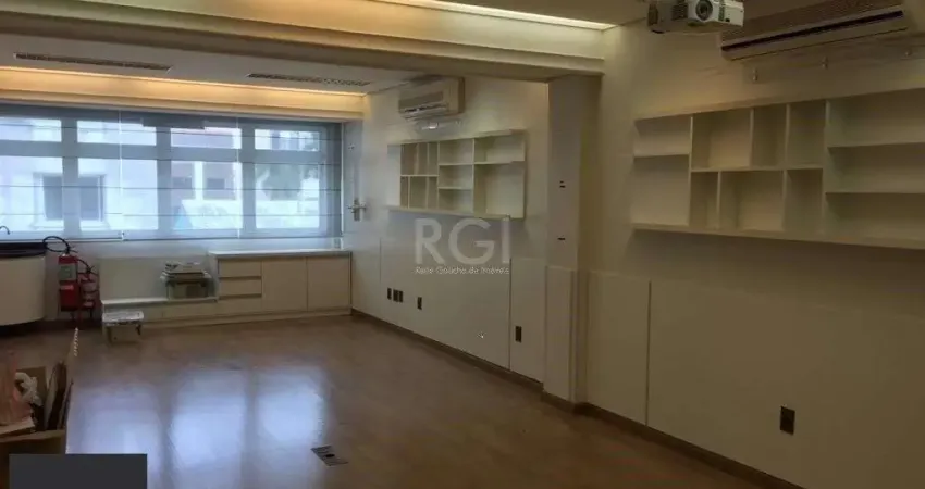 Conjunto/Sala para Venda - 73.6m², 0 dormitórios, Petrópolis