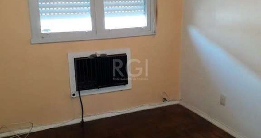 Apartamento para Venda - 63m², 3 dormitórios, 1 vaga - Camaquã