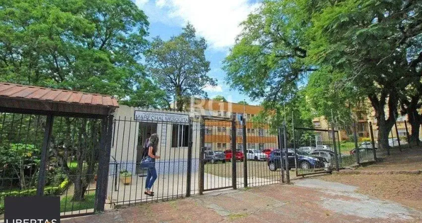 Apartamento no bairro Teresópolis de 3 dormitórios e vaga rotativa
