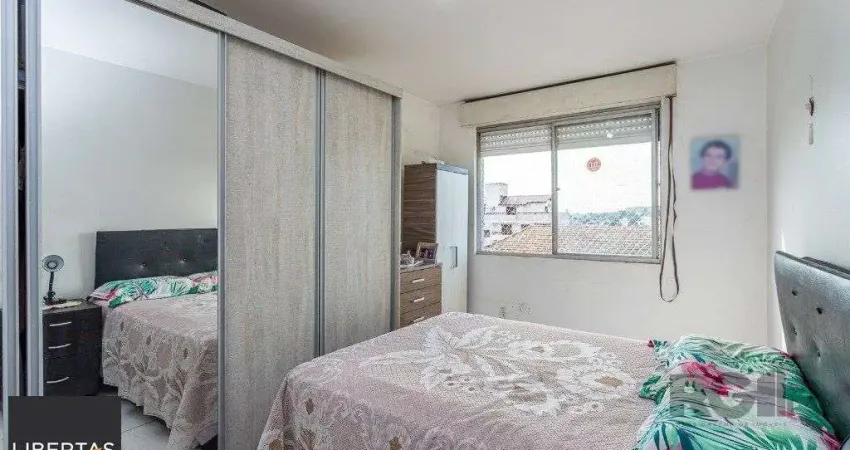 Apartamento à venda na Travessa Viamão, 139, Medianeira, Porto Alegre