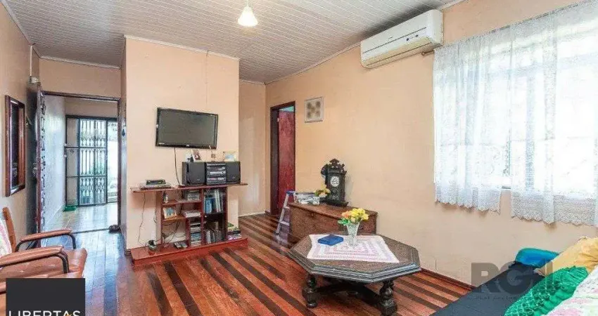 Casa sobrado no Jardim do Salso de 3 dormitórios