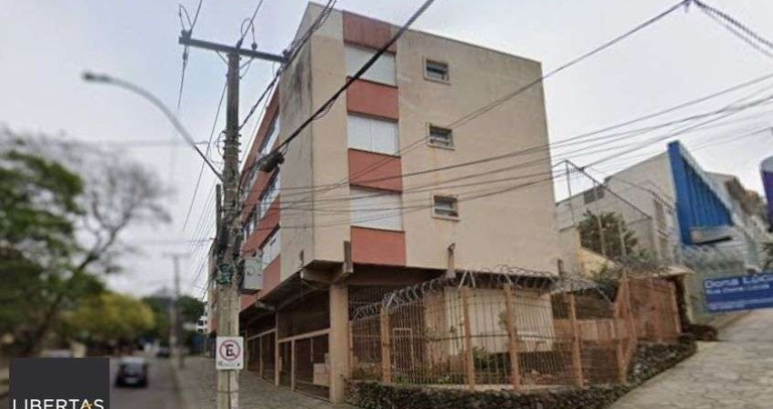 Apartamento no Petrópolis de 2 dormitórios e 2 vagas