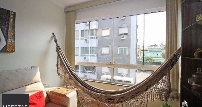 Apartamento  2 dormitórios, 1 vaga  Cavalhada Cristal