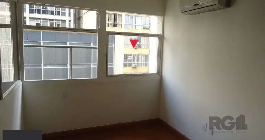 Sala comercial para alugar na Rua Uruguai, 335, Centro Histórico, Porto Alegre