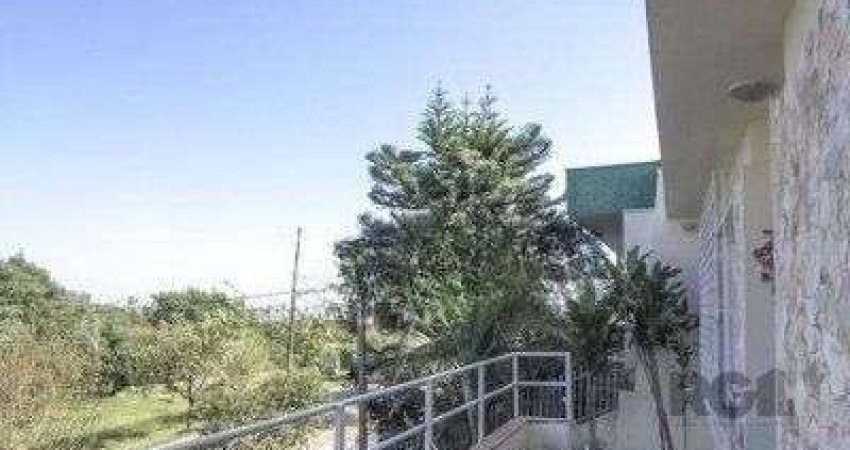 Casa para Venda - 215m², 3 dormitórios, 2 vagas - CHACARA DAS PEDRAS