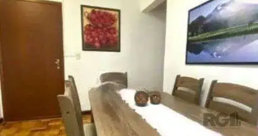 Apartamento de 1 dormitório térreo desocupado na Vila Ipiranga