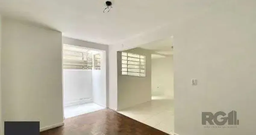 Apartamento no Praia de Belas de 2 dormitórios DESOCUPADO
