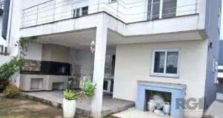 Casa sobrado no Condomínio Verdes Campos 4 dormitórios 4 vagas