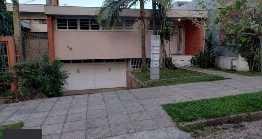 Casa no bairro Boa vista de 3 dormitorios e duas vagas