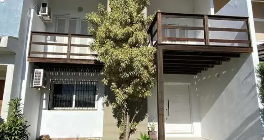 Sobrado para venda - 140m², 3 dormitórios, sendo 1 suites, 2 vagas - hípica