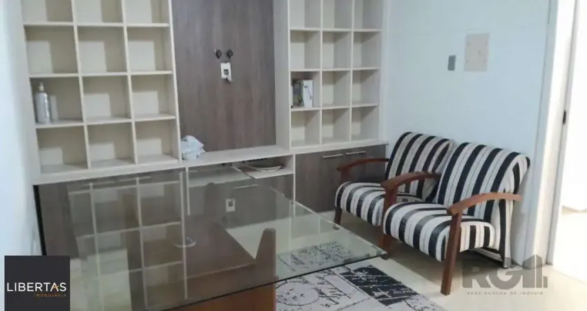 Apartamento na Luiz Manoel,2 dormitórios,desocupado,frente,bairro Santana