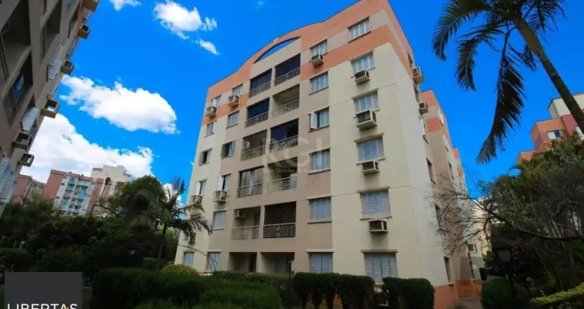 Apartamento de dois quartos e uma vaga de garagem em condomínio com infraestrutura de lazer e segurança.