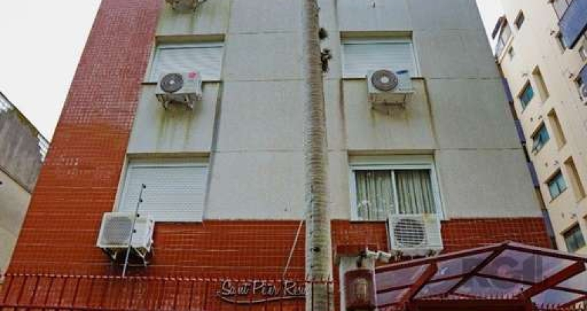 Apartamento de 2 quartos, suíte e 2 vagas de garagem no bairro Menino Deus