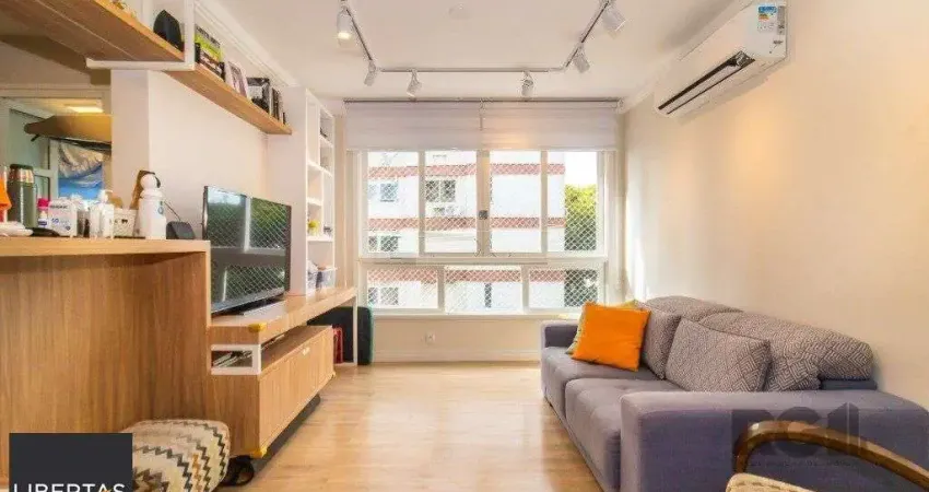 Vende-se belo apartamento a 2 quadras do Parcão, 3 quartos com suíte e vaga coberta - 110m² - Auxiliadora