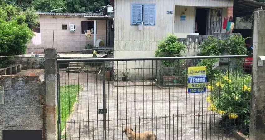 Casa com 2 quartos à venda na Rua José Alves de Castro, 542, Vila Nova, Porto Alegre