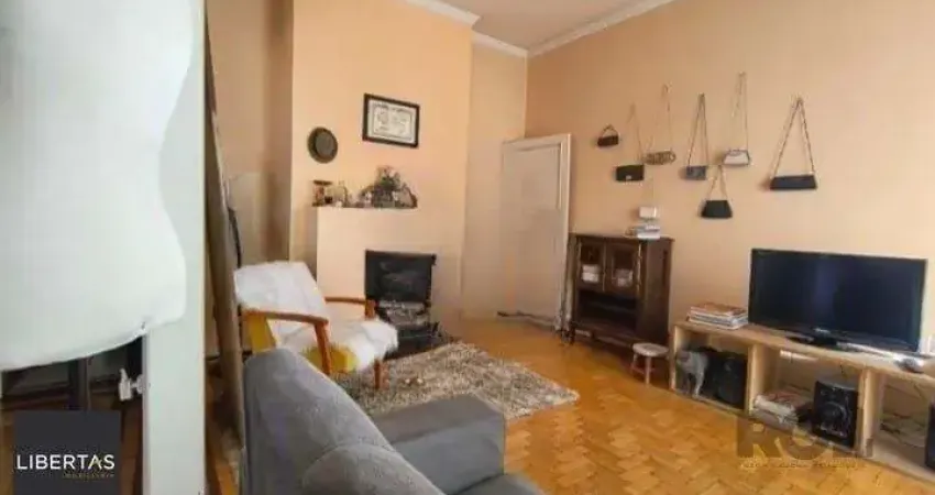 Amplo apartamento no beiro Floresta