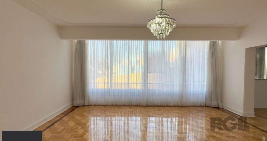 SUPER APARTAMENTO REFORMADO DE 3 DORMITÓRIOS EM ÓTIMA LOCALIZAÇÃO NA DUQUE