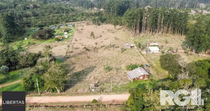 Chácara / sítio com 2 quartos à venda na Estrada do Varejão, 6000, Lami, Porto Alegre