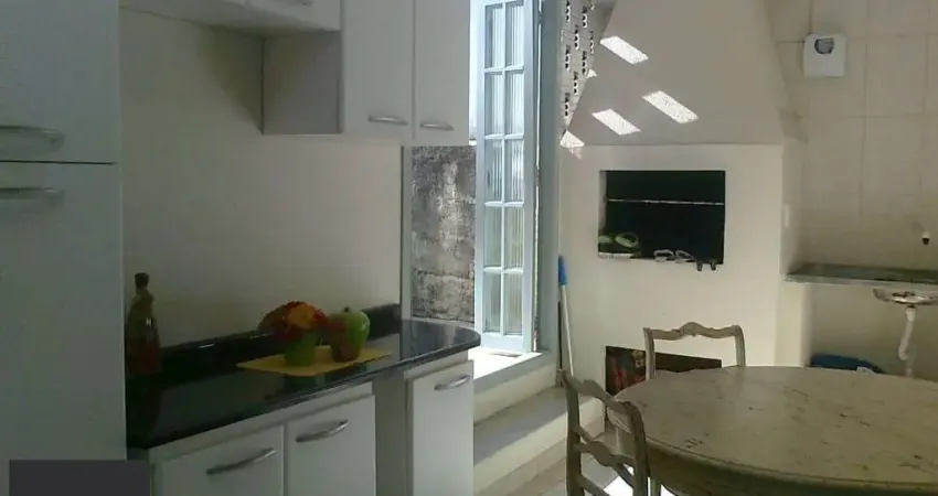 Casa 75m² 3 dorm. 1 varanda, 1 vaga  Jardim Sabará - Porto Alegre
