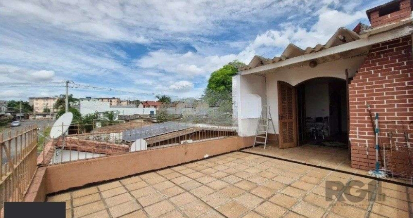 Casa com 4 dormitórios  no bairro Jardim Leopoldina
