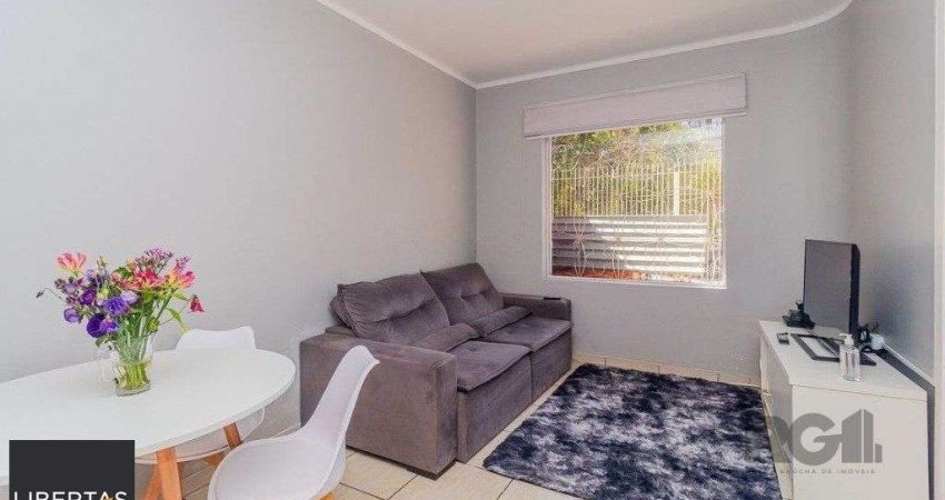 Casa com 99,73m², 2 dormitórios, 2 vagas no bairro Floresta